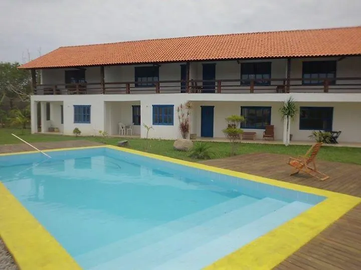 Eco Suites Caravelas 卡波布里奥 2*,